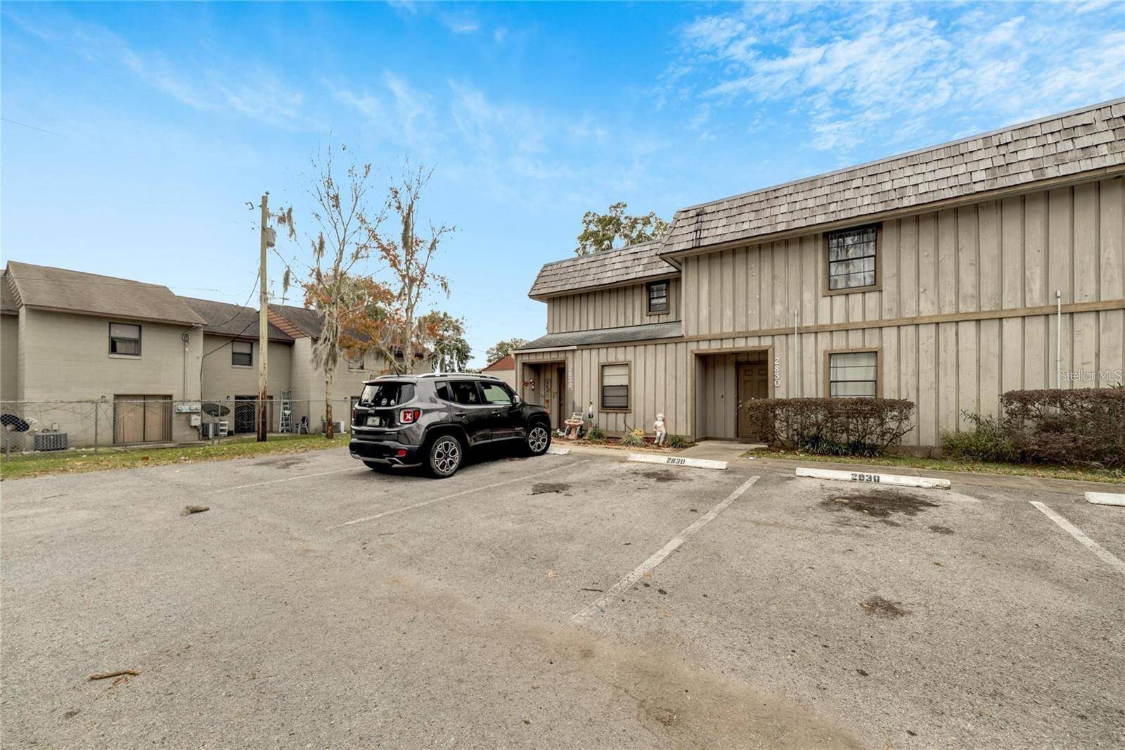 Ocala, FL 34470,2826 NE 7TH ST