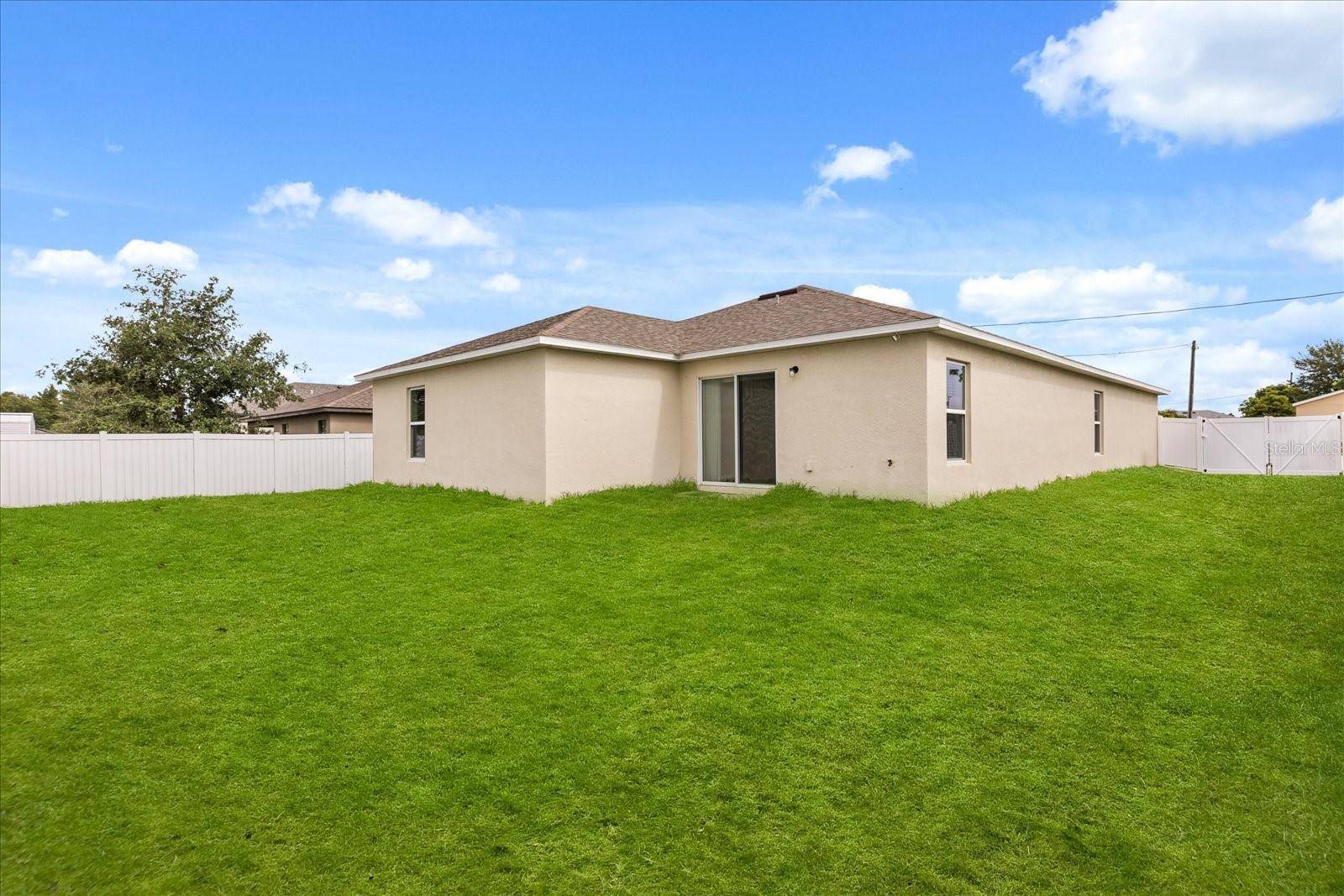 Kissimmee, FL 34759,391 BEGONIA CT