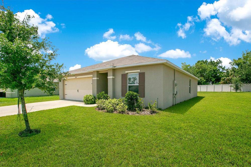 Tavares, FL 32778,2668 GRAND CENTRAL AVE