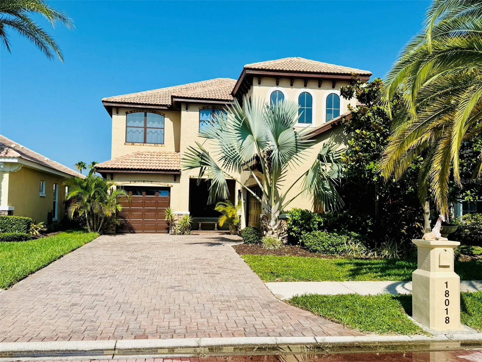 Tampa, FL 33647,18018 MALAKAI ISLE DR