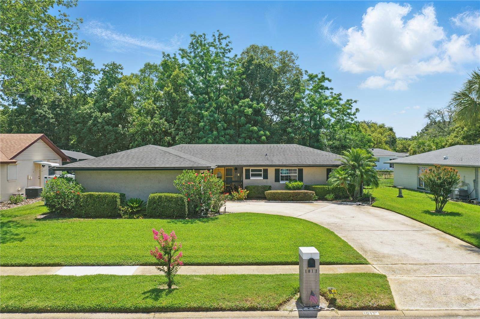 Winter Park, FL 32792,1017 MANCHESTER CIR