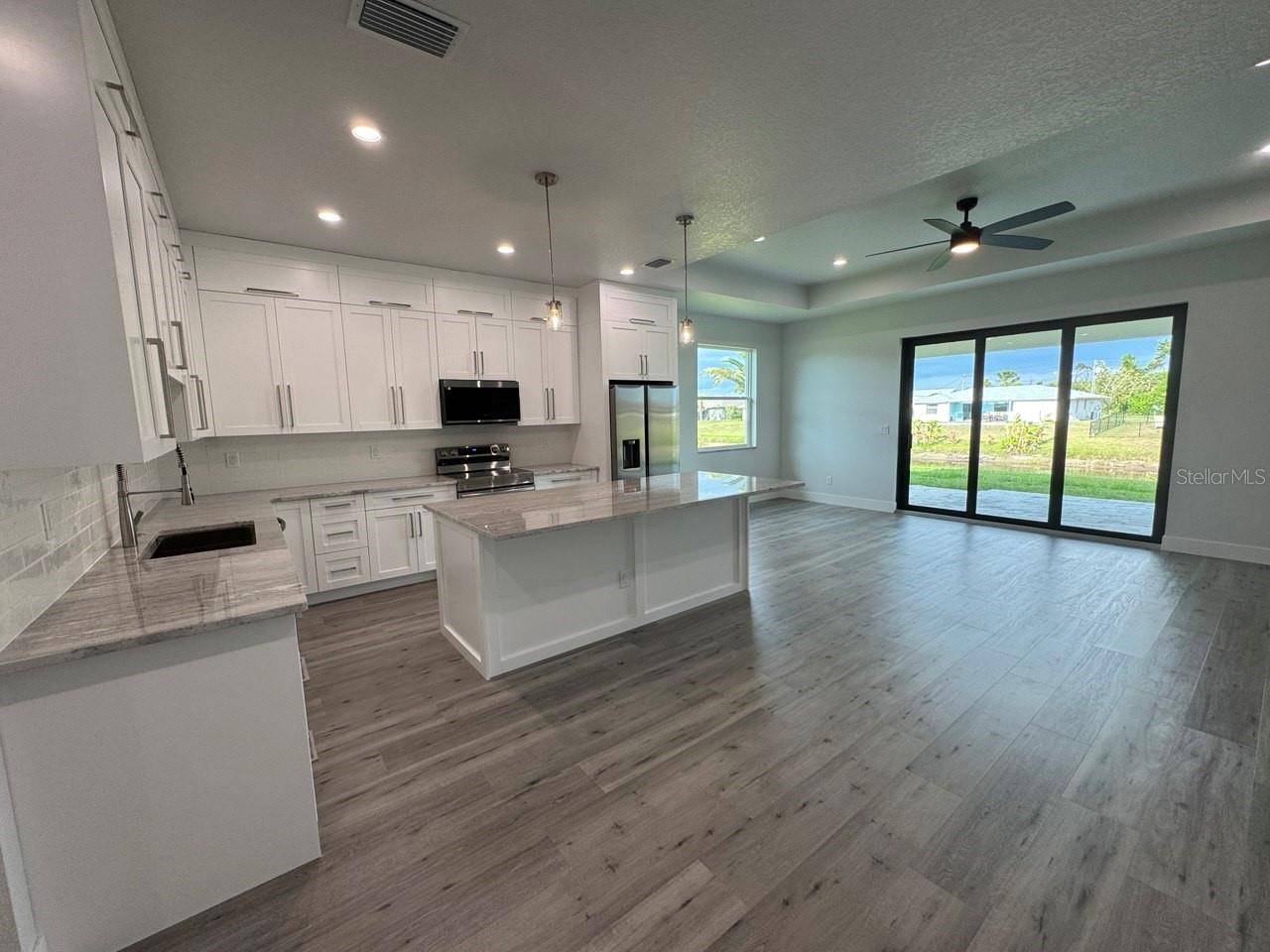 Rotonda West, FL 33947,9 BUNKER PL