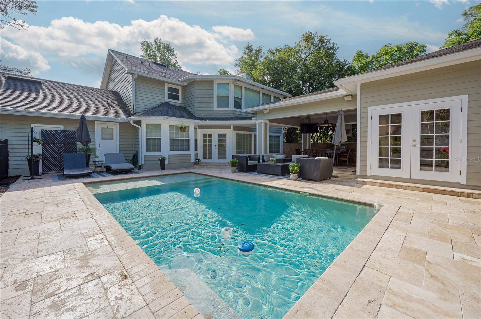 Longwood, FL 32779,104 FOREST POINT LN