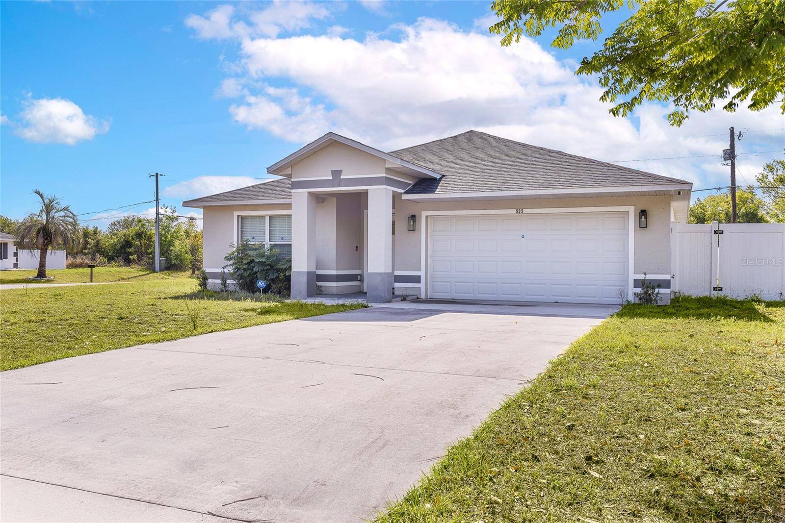 Deltona, FL 32725,999 TRUMBULL ST