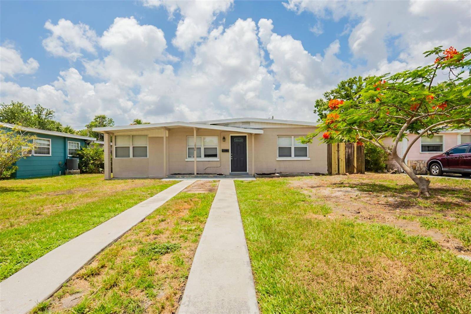 St Petersburg, FL 33703,1020 58TH AVE N