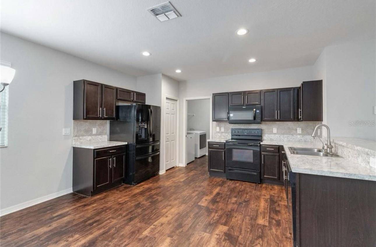 Haines City, FL 33844,141 SANDESTIN DR