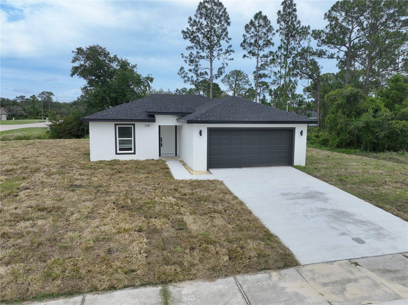 Sebring, FL 33872,608 COUGAR BLVD