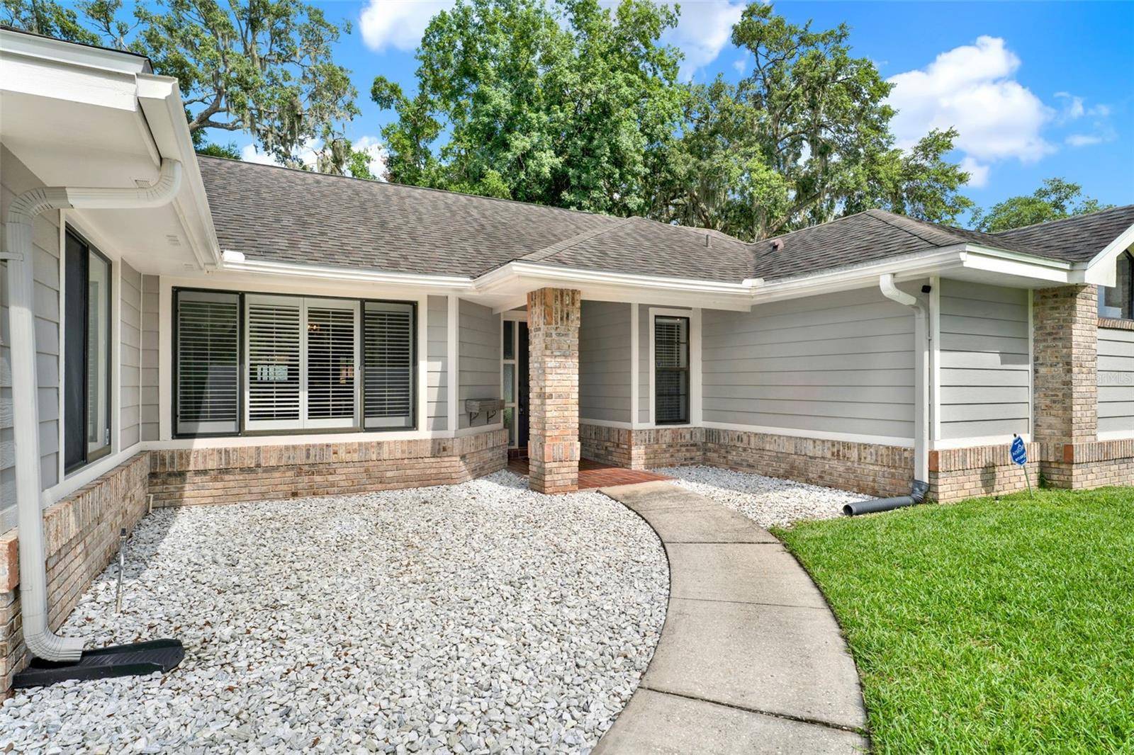Winter Springs, FL 32708,679 N ENDEAVOUR DR