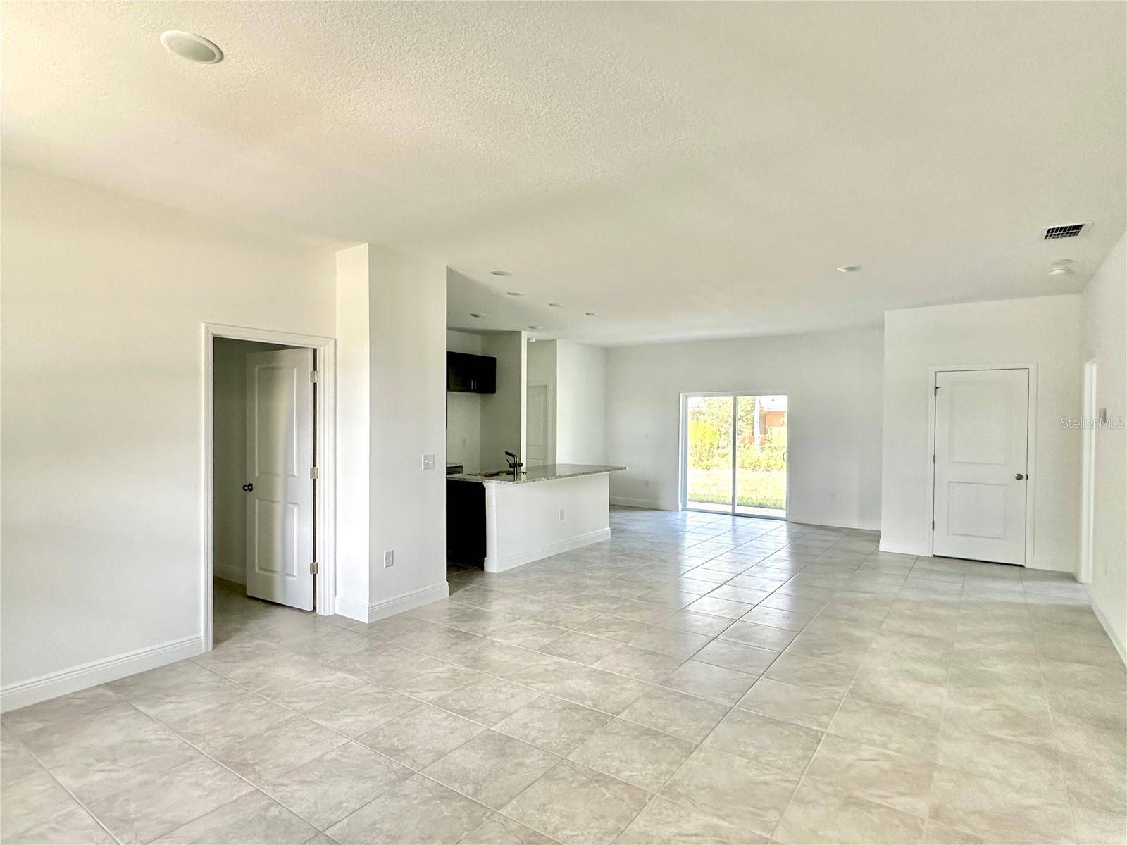 Ocala, FL 34473,2645 SW 155TH LN