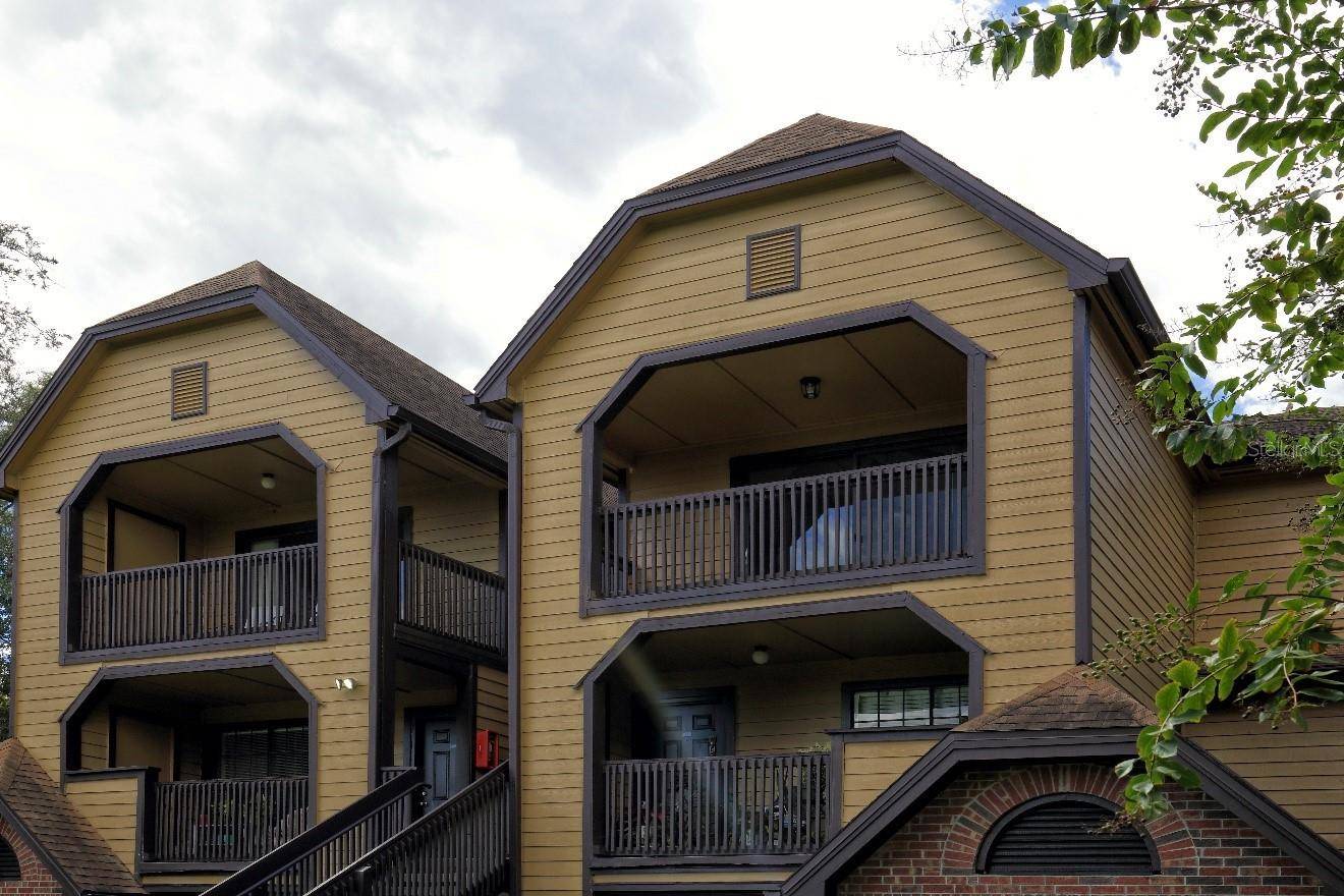 Altamonte Springs, FL 32701,380 LAKE ONTARIO CT #304