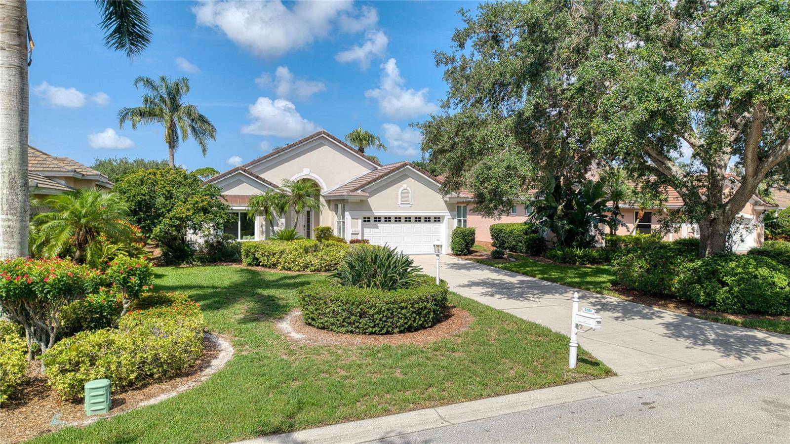 University Park, FL 34201,6504 VIRGINIA XING