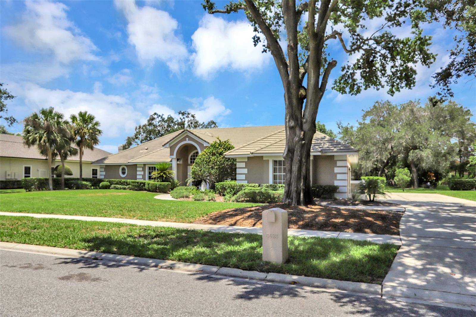 Orlando, FL 32819,8623 SUMMERVILLE PL