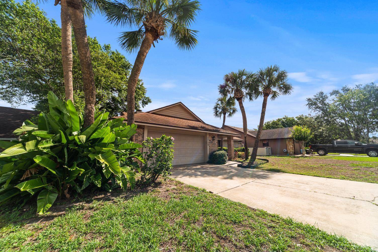 Apopka, FL 32712,2715 WEKIVA MEADOWS CT