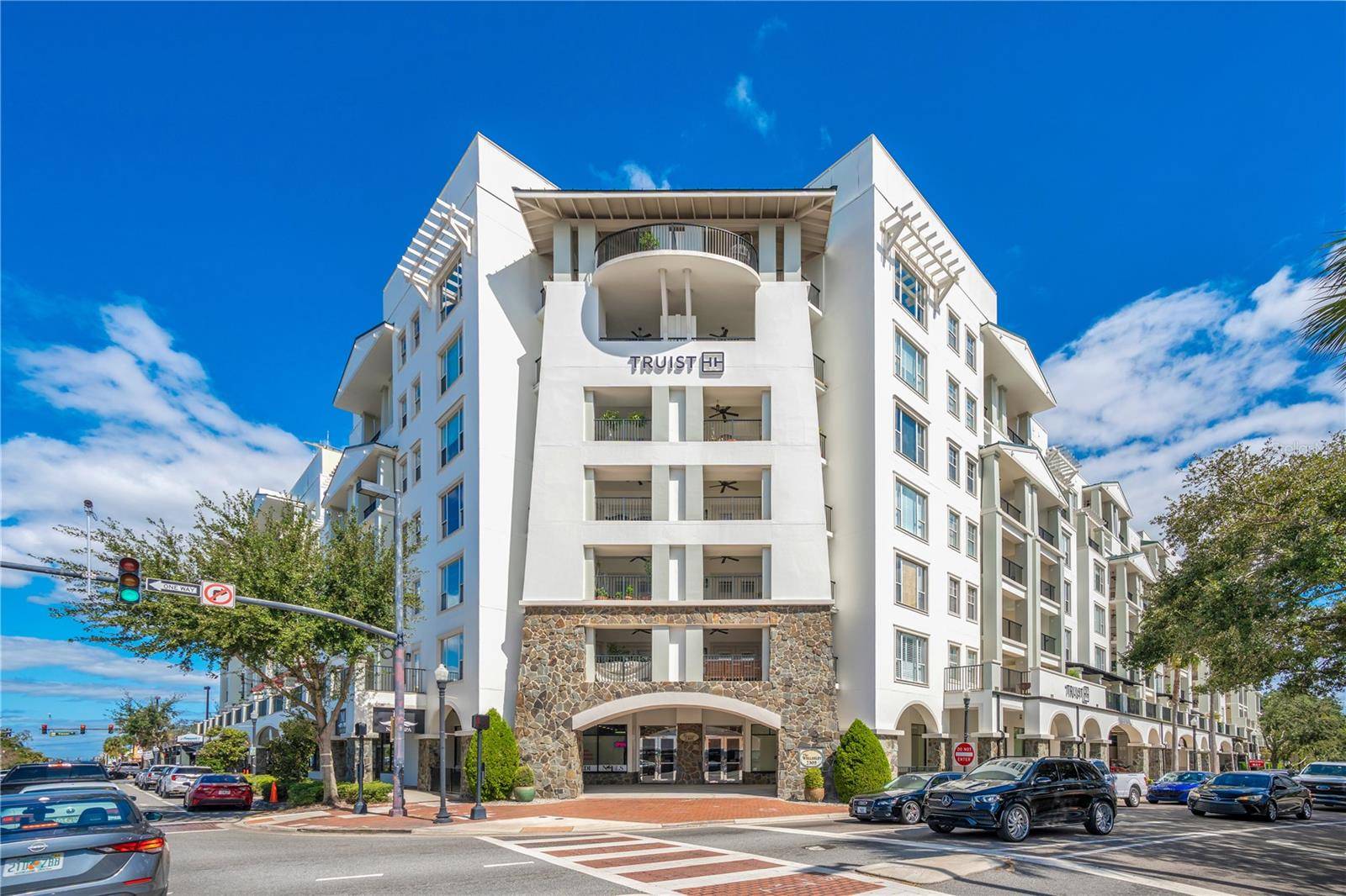 Orlando, FL 32804,630 VASSAR ST #2508