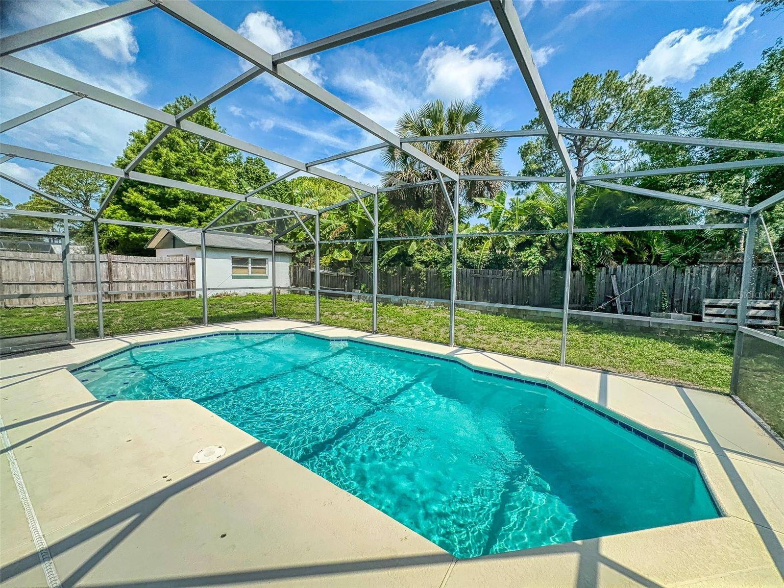 Sanford, FL 32773,720 MEADOW ST