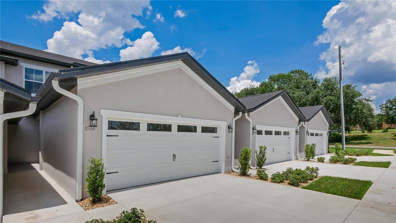 Groveland, FL 34736,8584 MAGNIFICENT LN