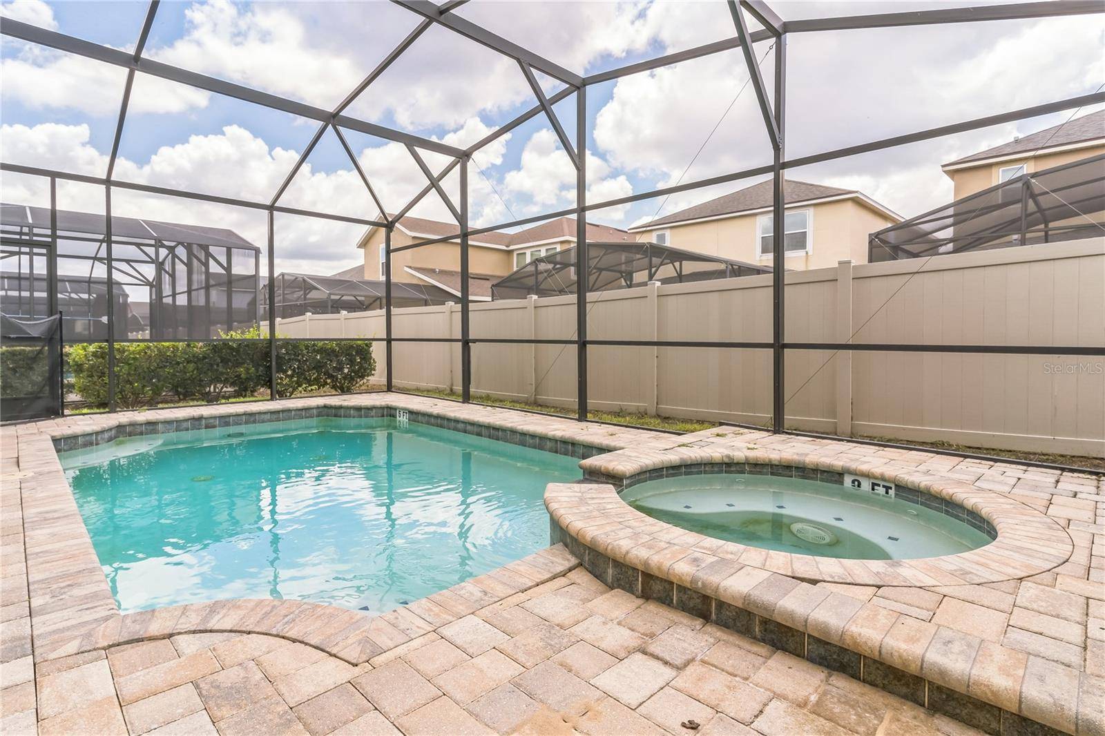 Kissimmee, FL 34747,9018 PELICAN COVE TRCE