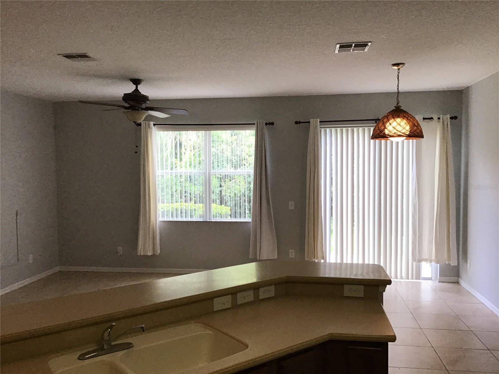 Sanford, FL 32773,565 LAKE EAGLE LN