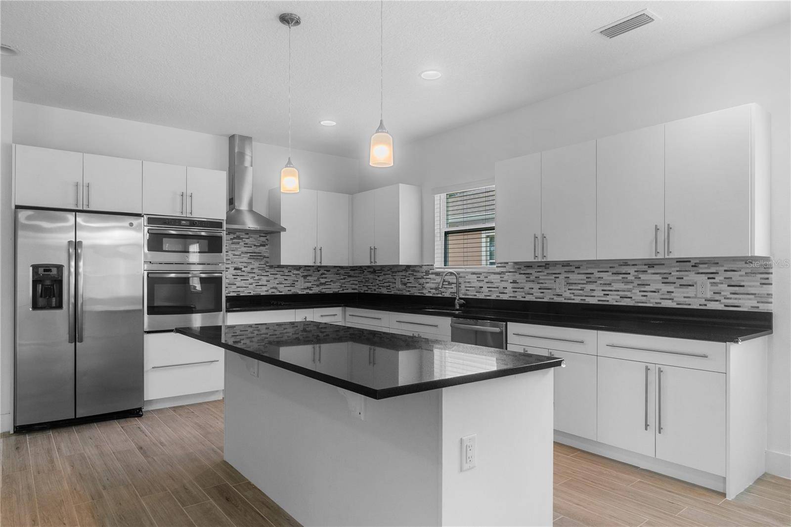 Apopka, FL 32712,1812 STONEYWOOD WAY