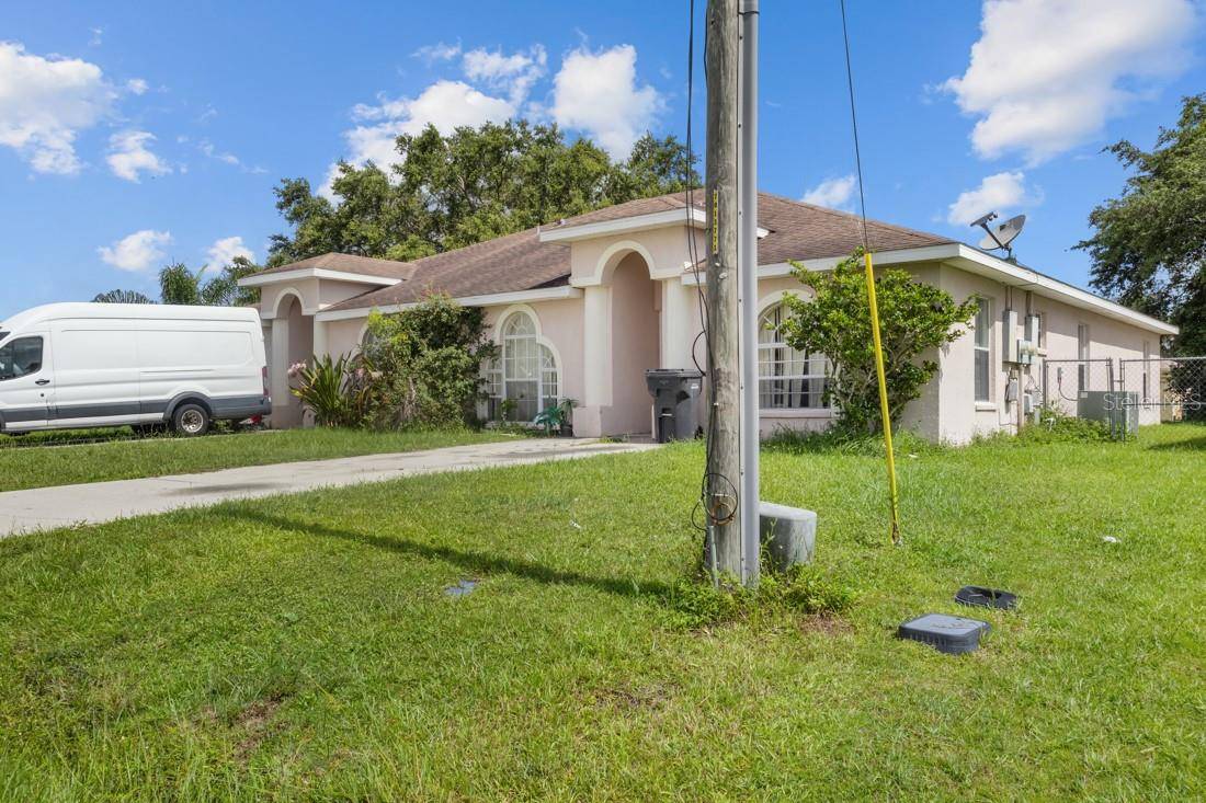Poinciana, FL 34759,621 BLUEBILL LN