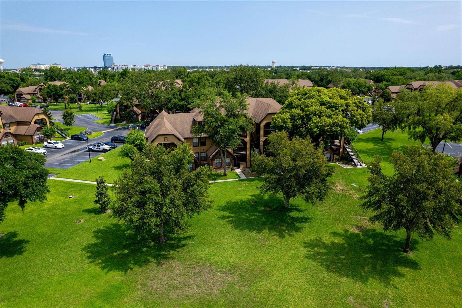 Altamonte Springs, FL 32701,420 FORESTWAY CIR #206