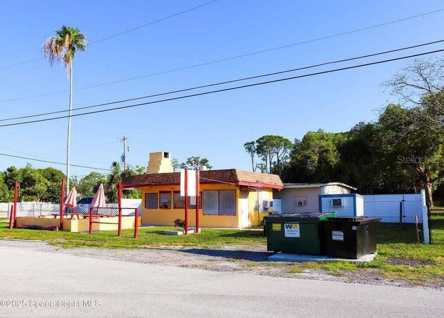 Vero Beach, FL 32967,4410 38TH AVE
