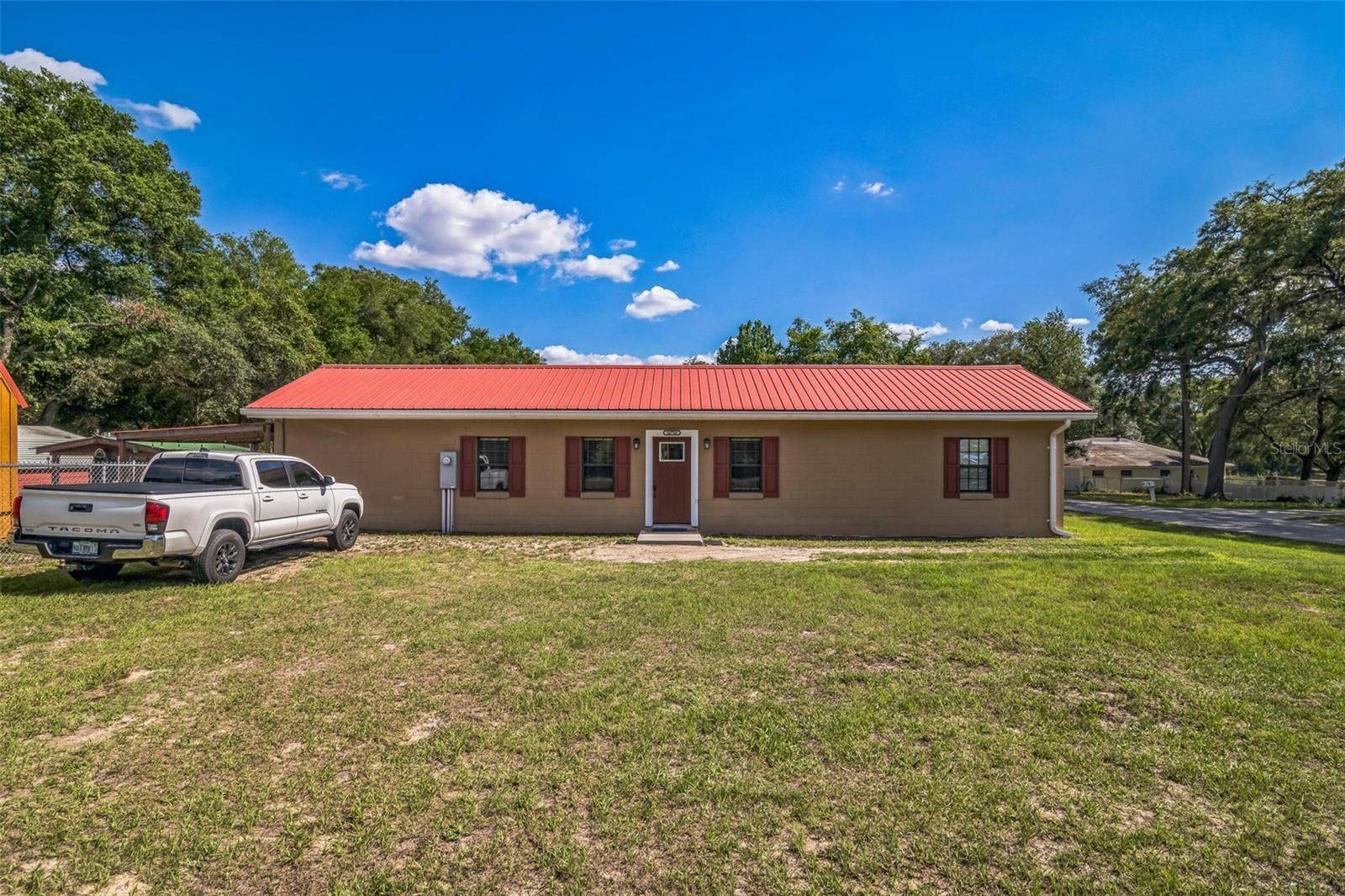 Silver Springs, FL 34488,16750 E FORT KING ST