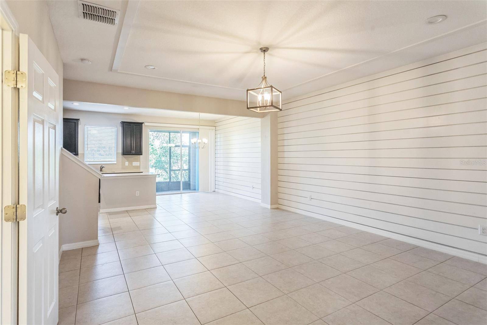 Apollo Beach, FL 33572,6204 CAMINO DR