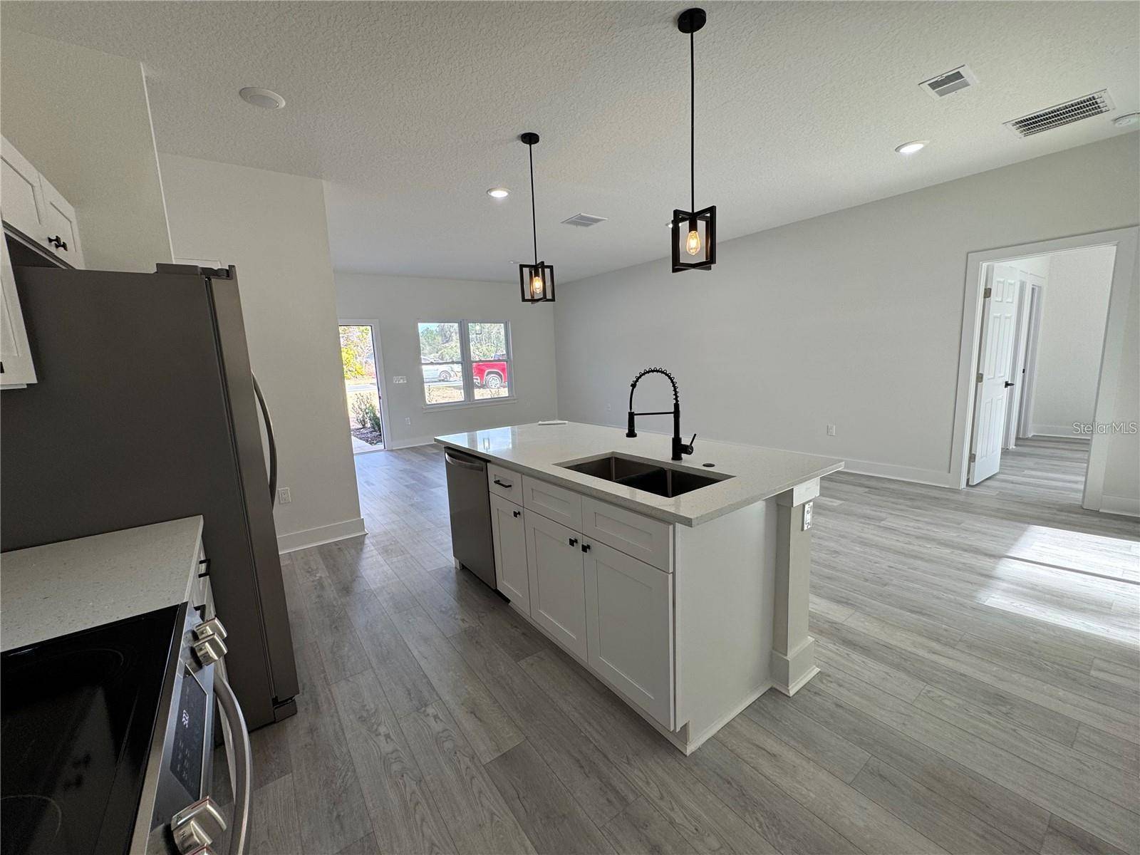 Ocala, FL 34473,702 MARION OAKS MANOR