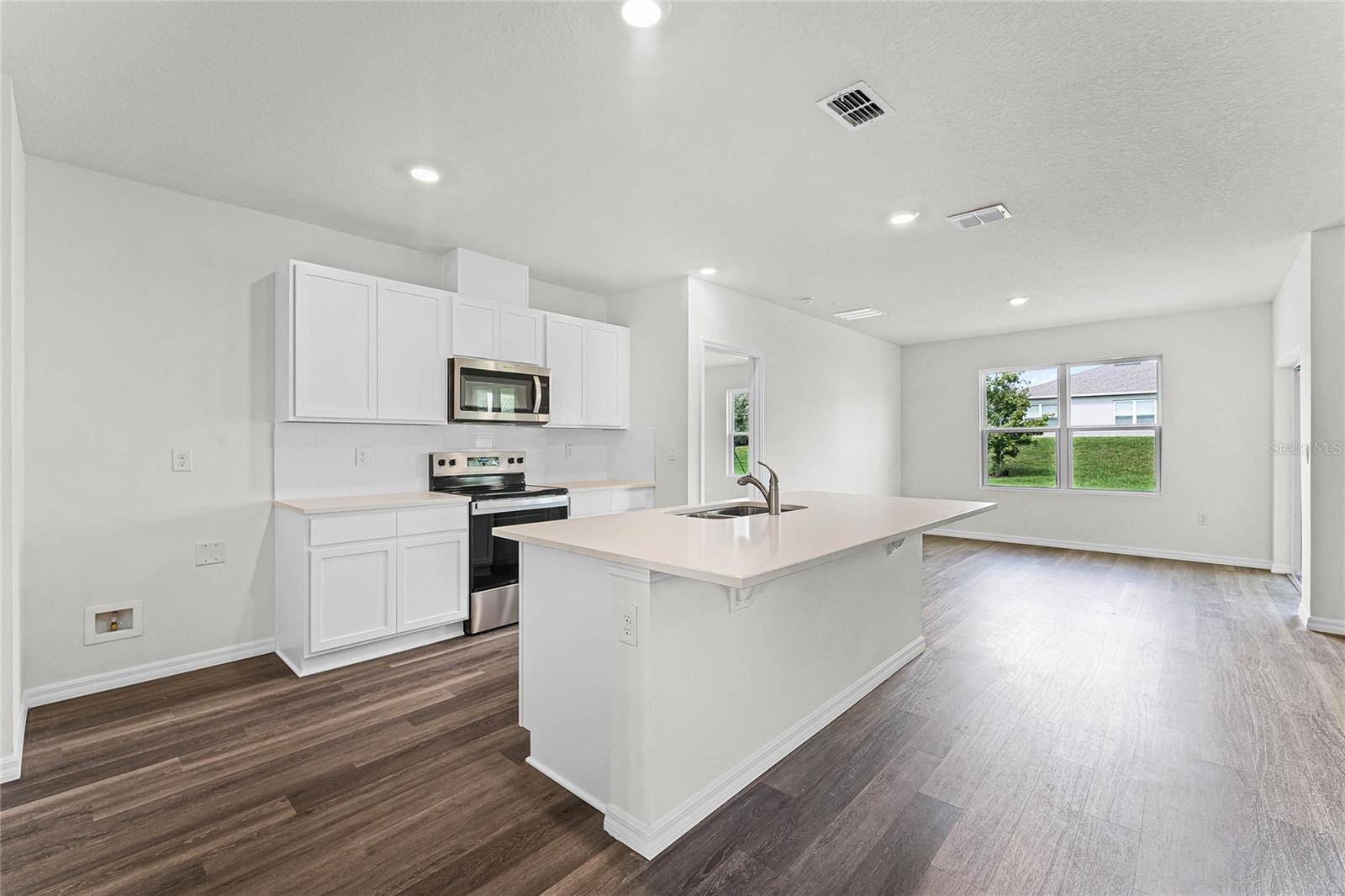 Kissimmee, FL 34744,1921 WALNUT CREEK DR