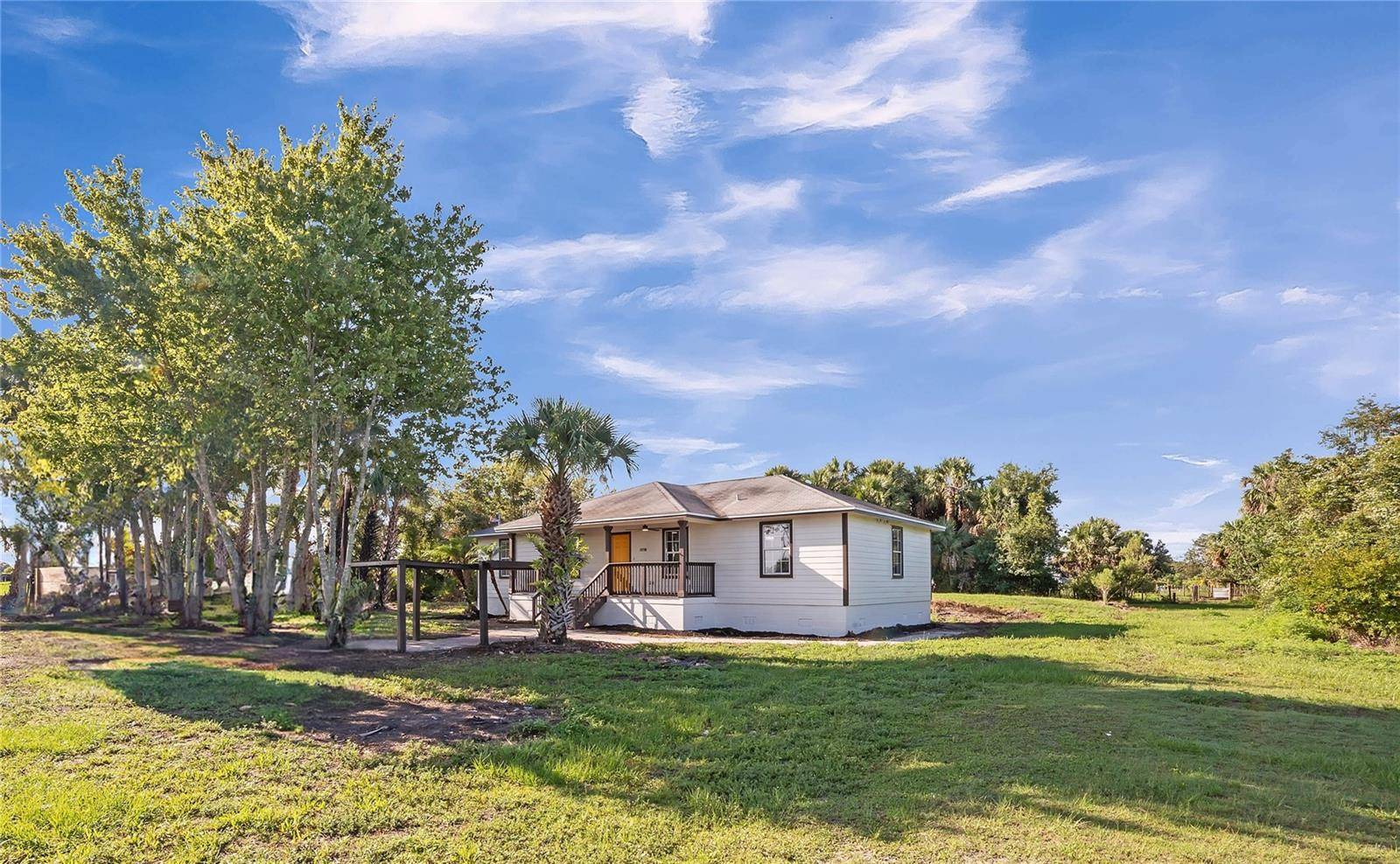 Okeechobee, FL 34972,19786 NW 282ND ST