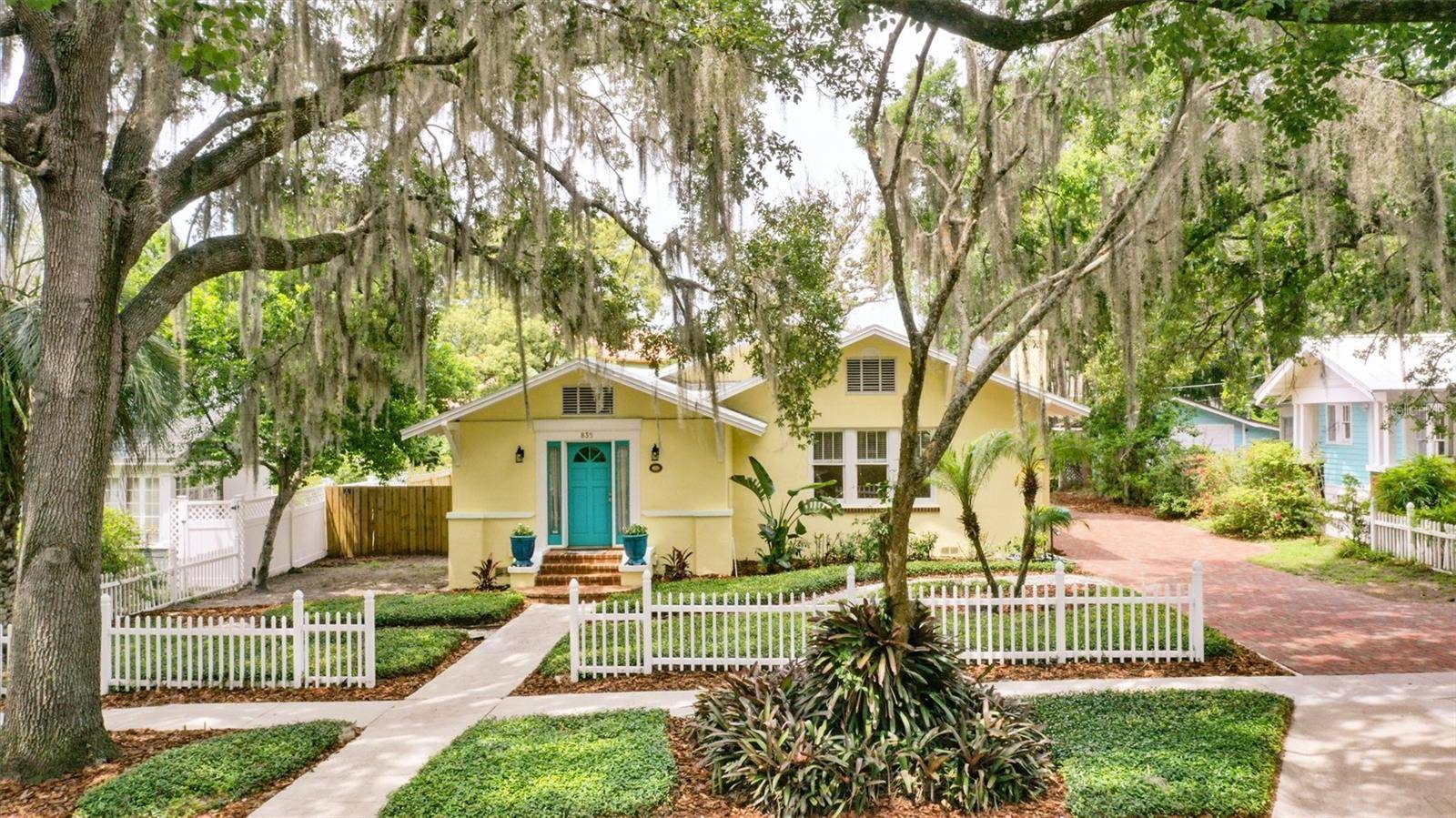 Winter Park, FL 32789,835 ANTONETTE AVE