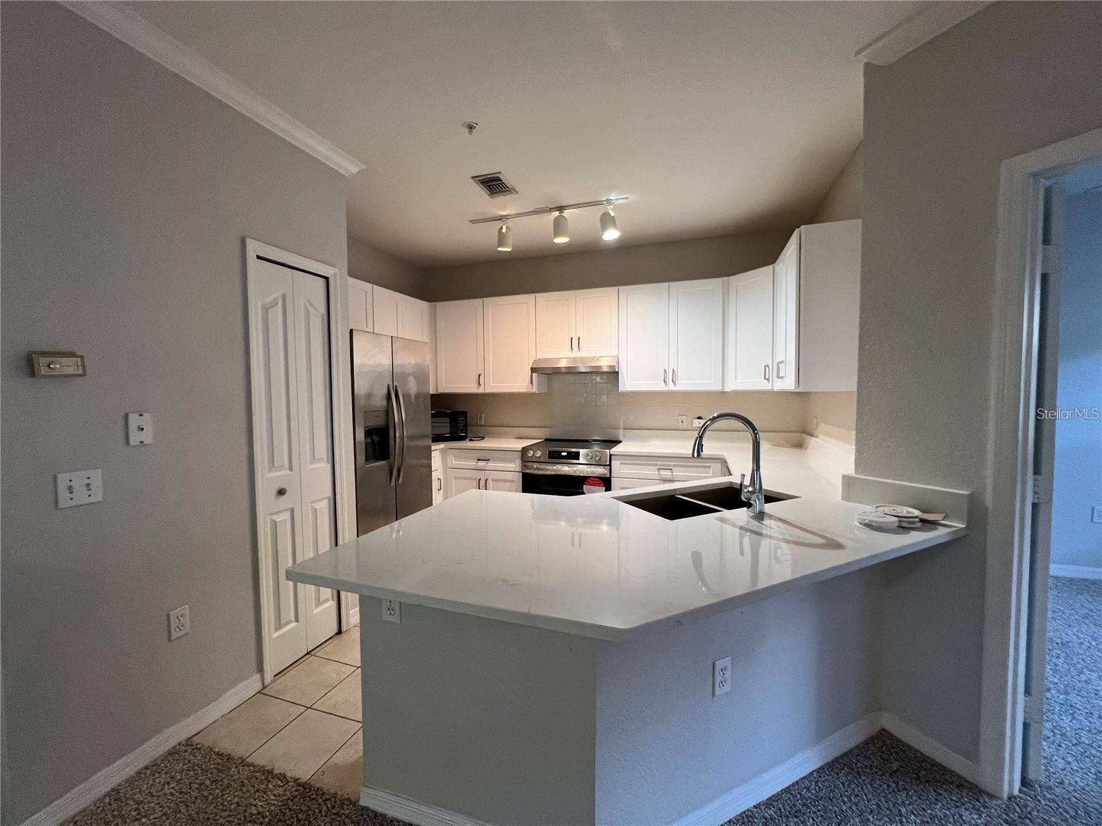 Maitland, FL 32751,1948 LEGACY COVE DR #1948