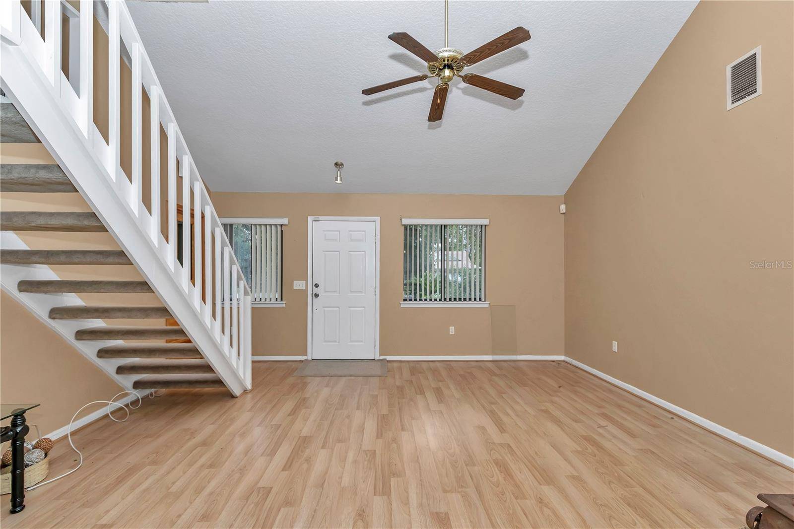 Umatilla, FL 32784,40533 E 8TH AVE