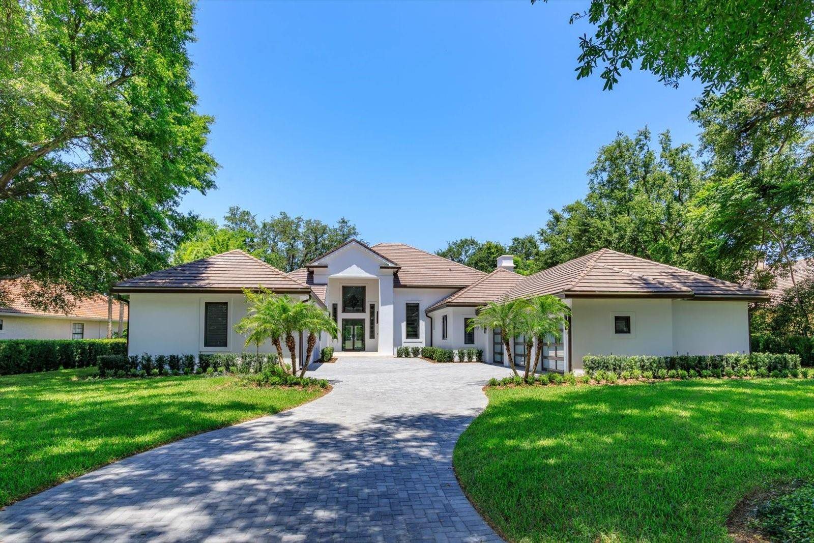 Windermere, FL 34786,5199 LATROBE DR