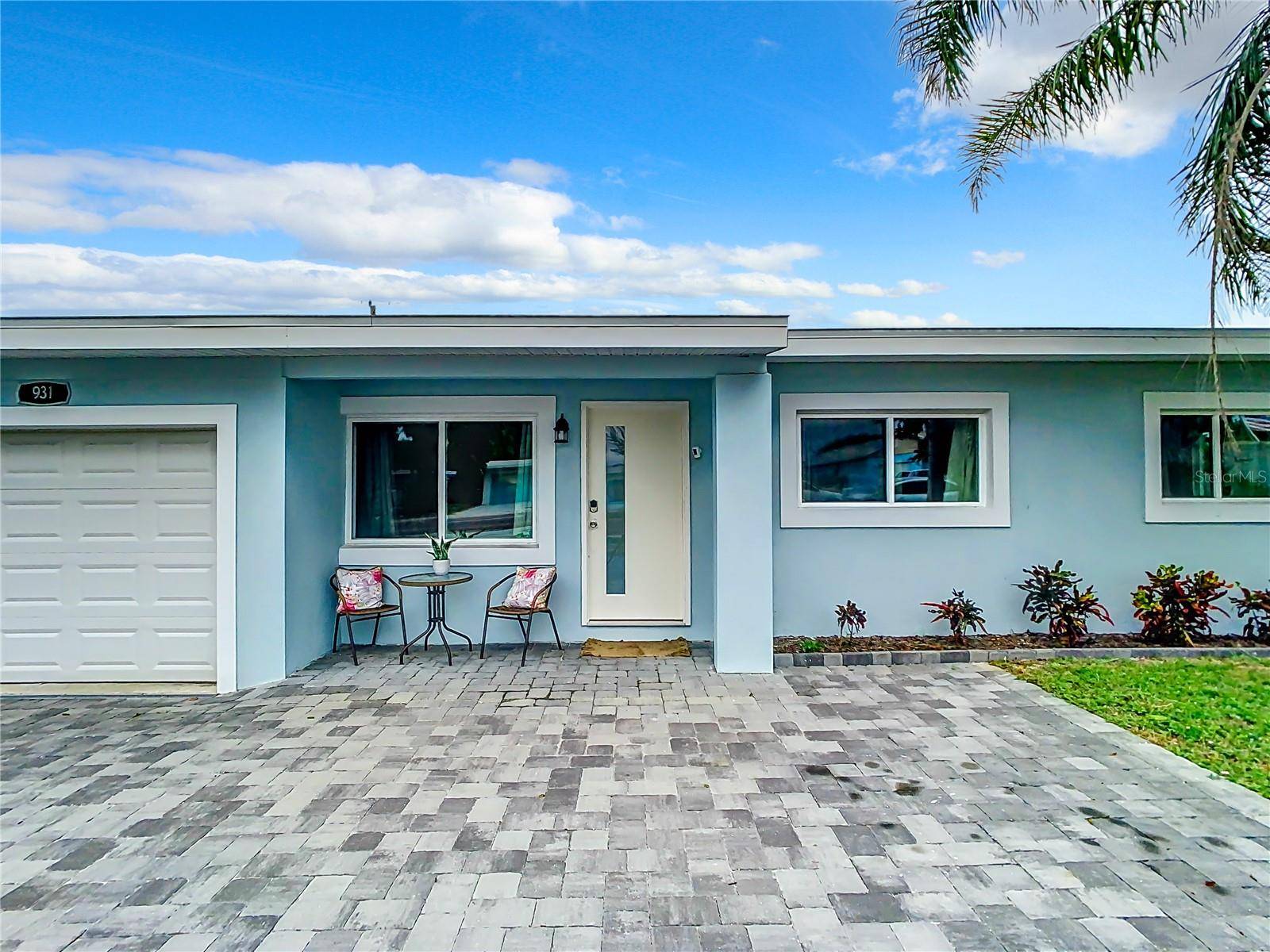 Cocoa Beach, FL 32931,931 S ORLANDO AVE