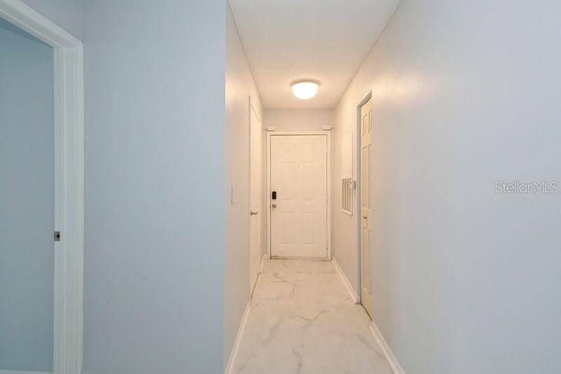 Lake Mary, FL 32746,2501 GRASSY POINT DR #107
