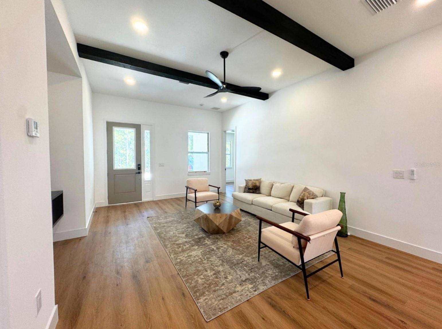 Palm Bay, FL 32908,410 FLAT RIVER ST SW