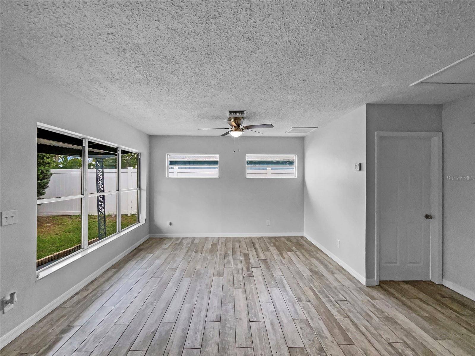 Lutz, FL 33548,103 4TH AVE NW