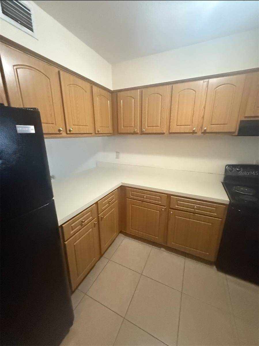 Orlando, FL 32822,4113 S SEMORAN BLVD #11