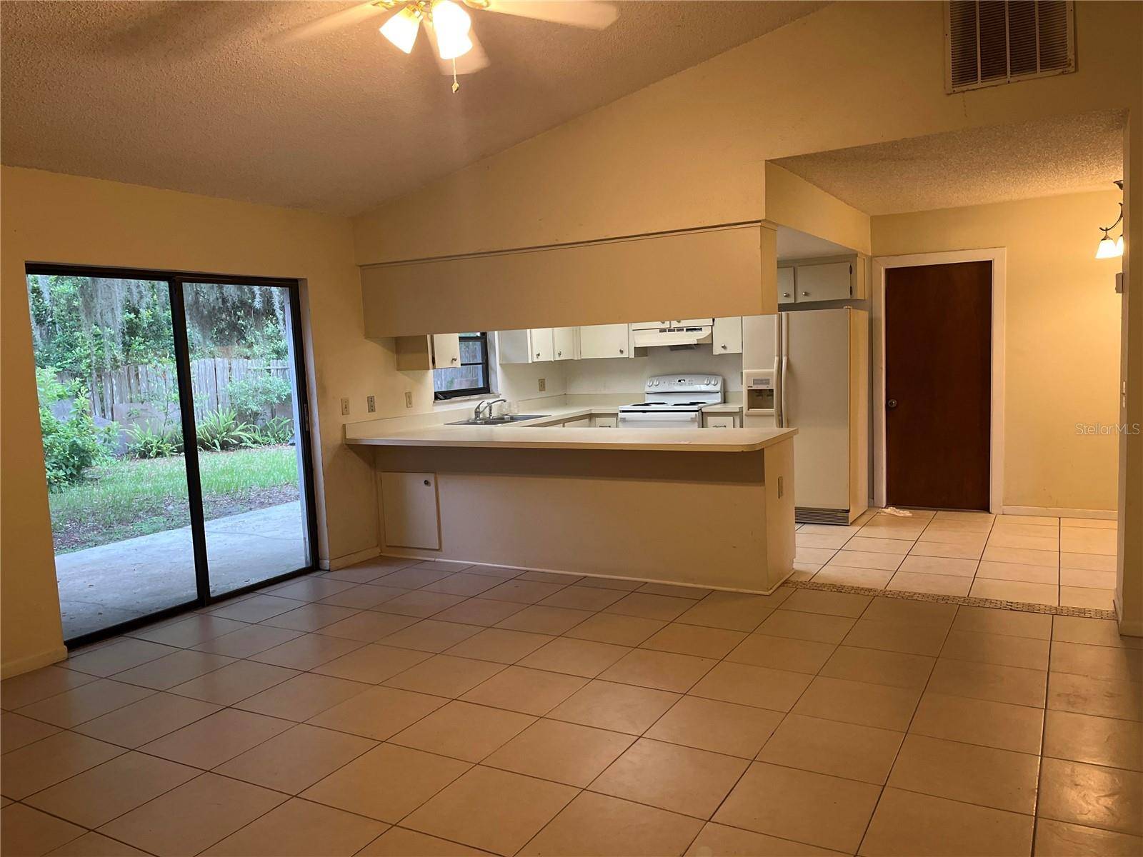 Winter Park, FL 32792,1050 READING CT
