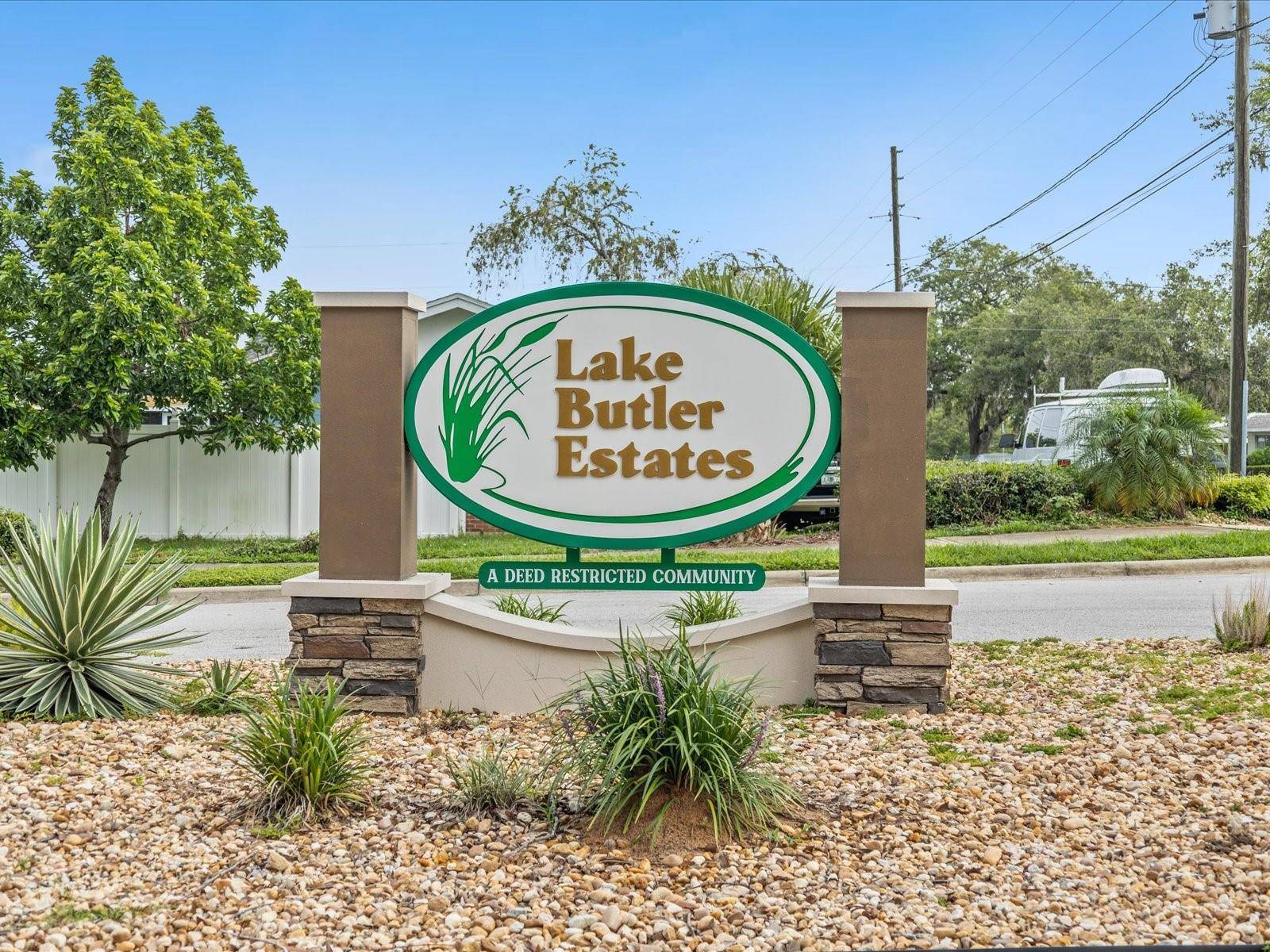 Haines City, FL 33844,112 LAKE BUTLER AVE