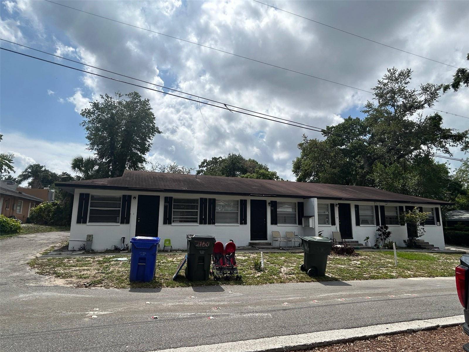 Lakeland, FL 33801,715 ANGELINA LN