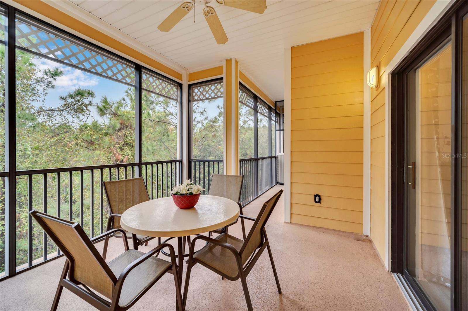 Kissimmee, FL 34747,3050 PIRATES RETREAT CT #405