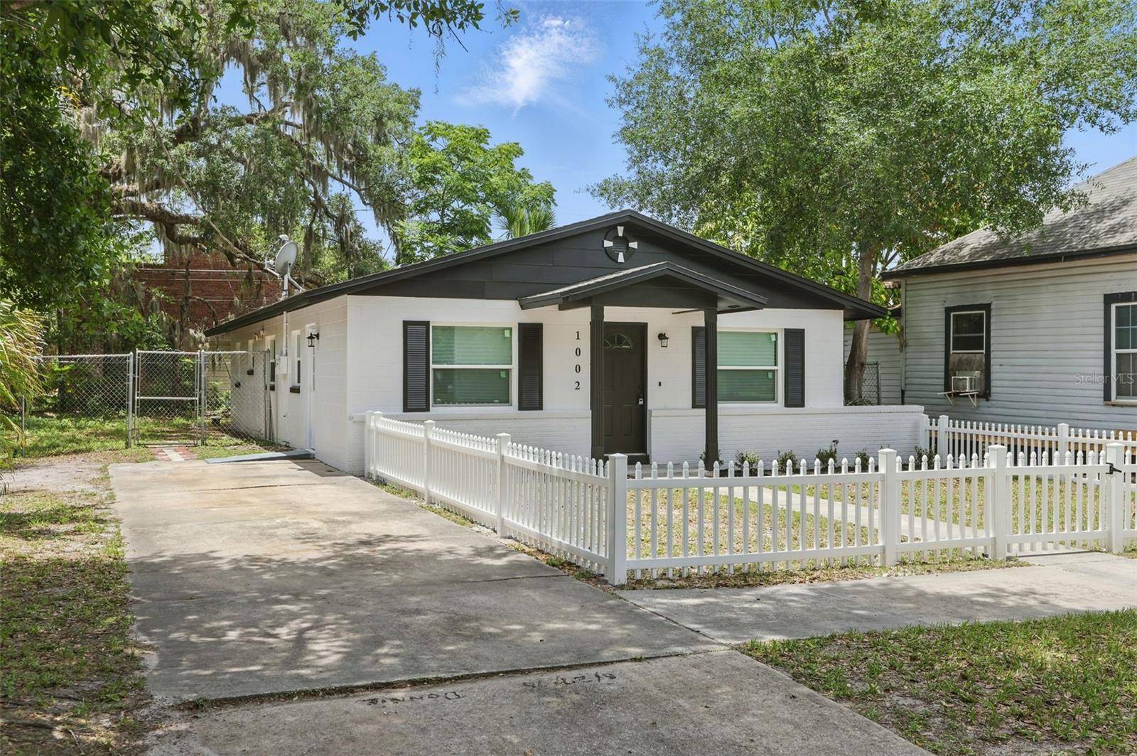 Sanford, FL 32771,1002 CYPRESS AVE