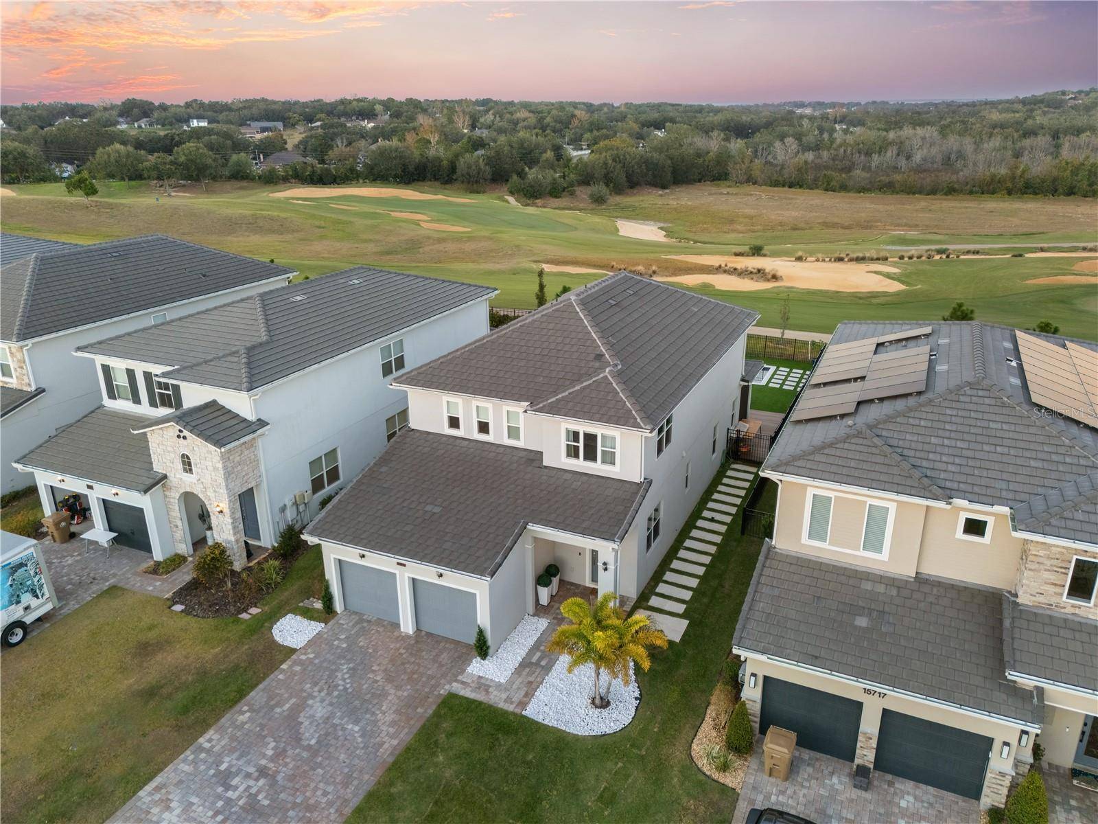 Montverde, FL 34756,15713 VETTA DR