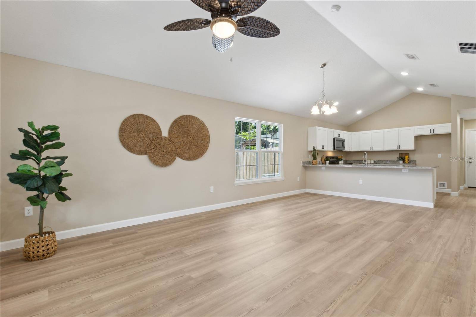 Eustis, FL 32726,1031 MORNINGSIDE DR