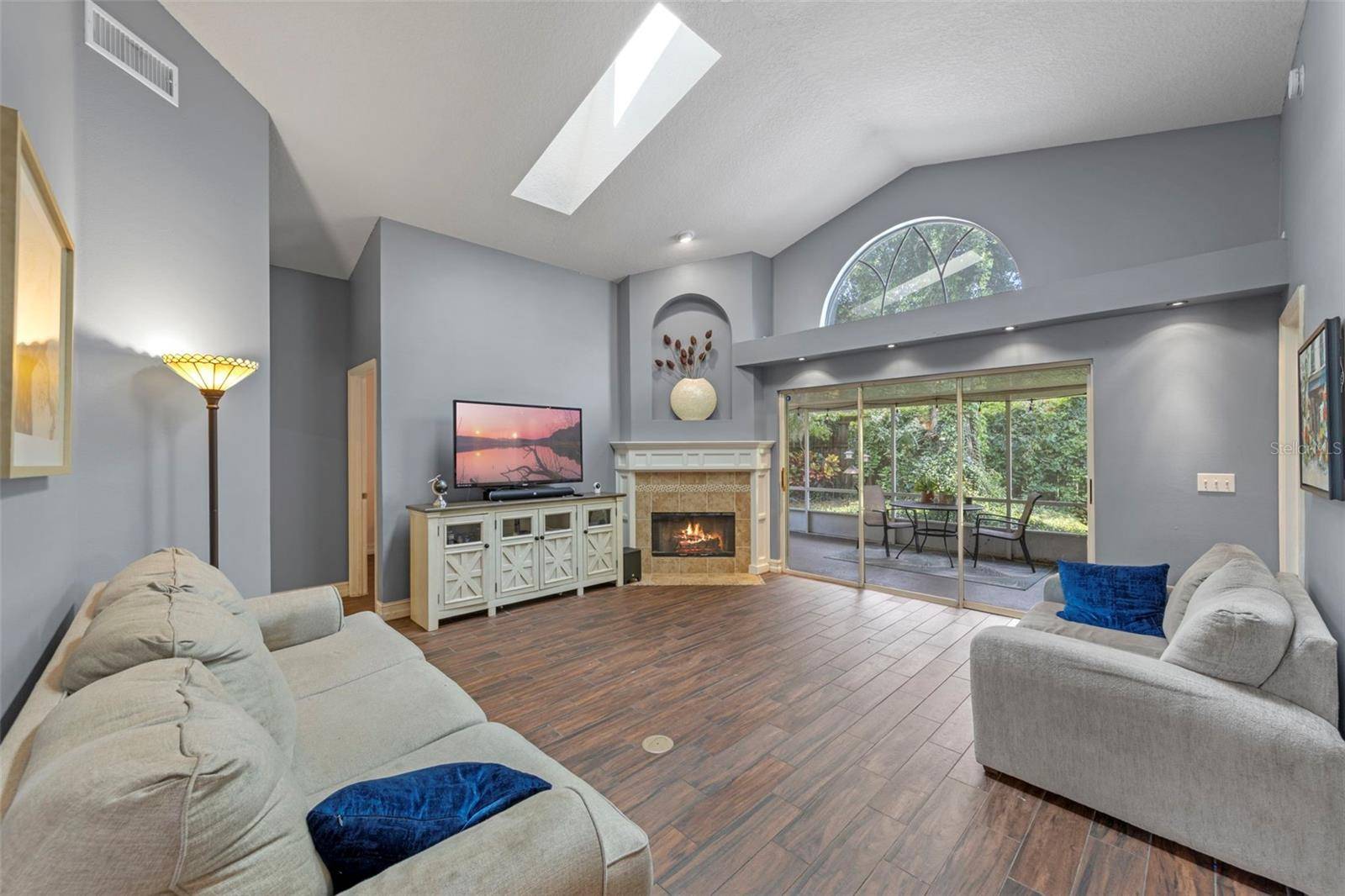 Apopka, FL 32703,1021 PIEDMONT OAKS DR