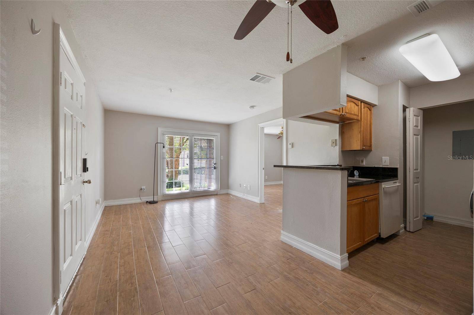 Altamonte Springs, FL 32714,241 AFTON SQ #103