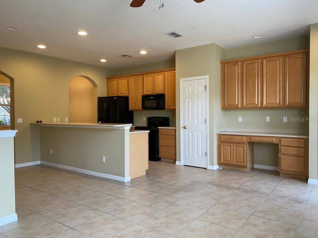 Orlando, FL 32836,8461 LEELAND ARCHER BLVD